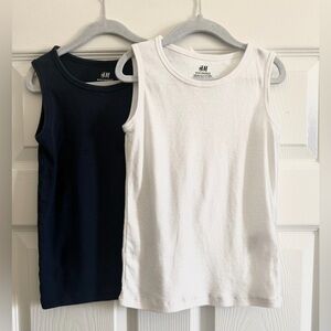H&M Kids Tank Tops - Dark Blue and White
Size 6X-7